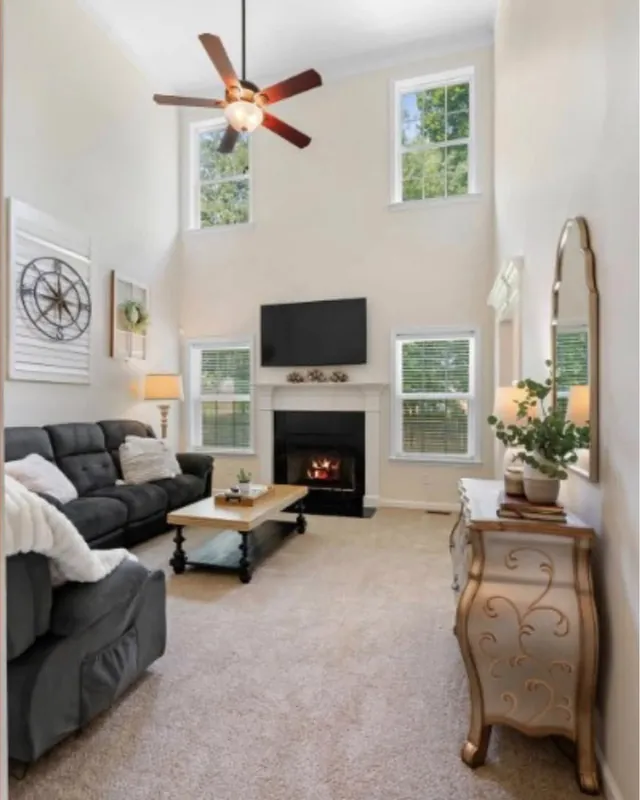 A recent social post from Kelly Horna, REALTOR® with SimpliHOM, about staging and homes around Murfreesboro